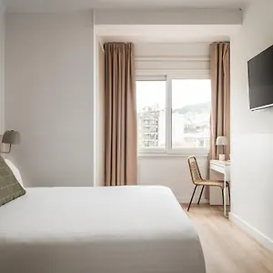 https://hotel-margarit.catalonia-hotels.com