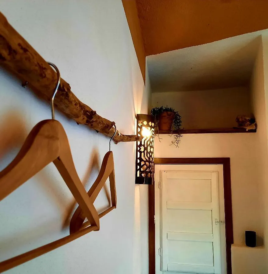 Alpujarra Guesthouse, Remote Off-Grid Mountain Accommodation Canar 0*,  España